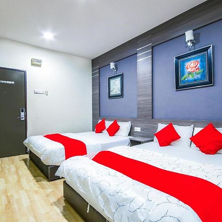 Capital O 812 Hotel Smc Seksyen 13 ชาห์อาลัม ภายนอก รูปภาพ