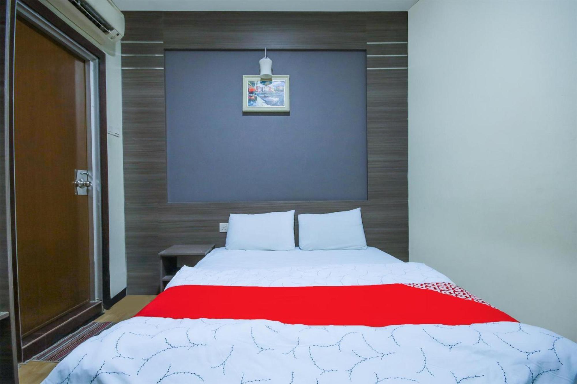 Capital O 812 Hotel Smc Seksyen 13 ชาห์อาลัม ภายนอก รูปภาพ