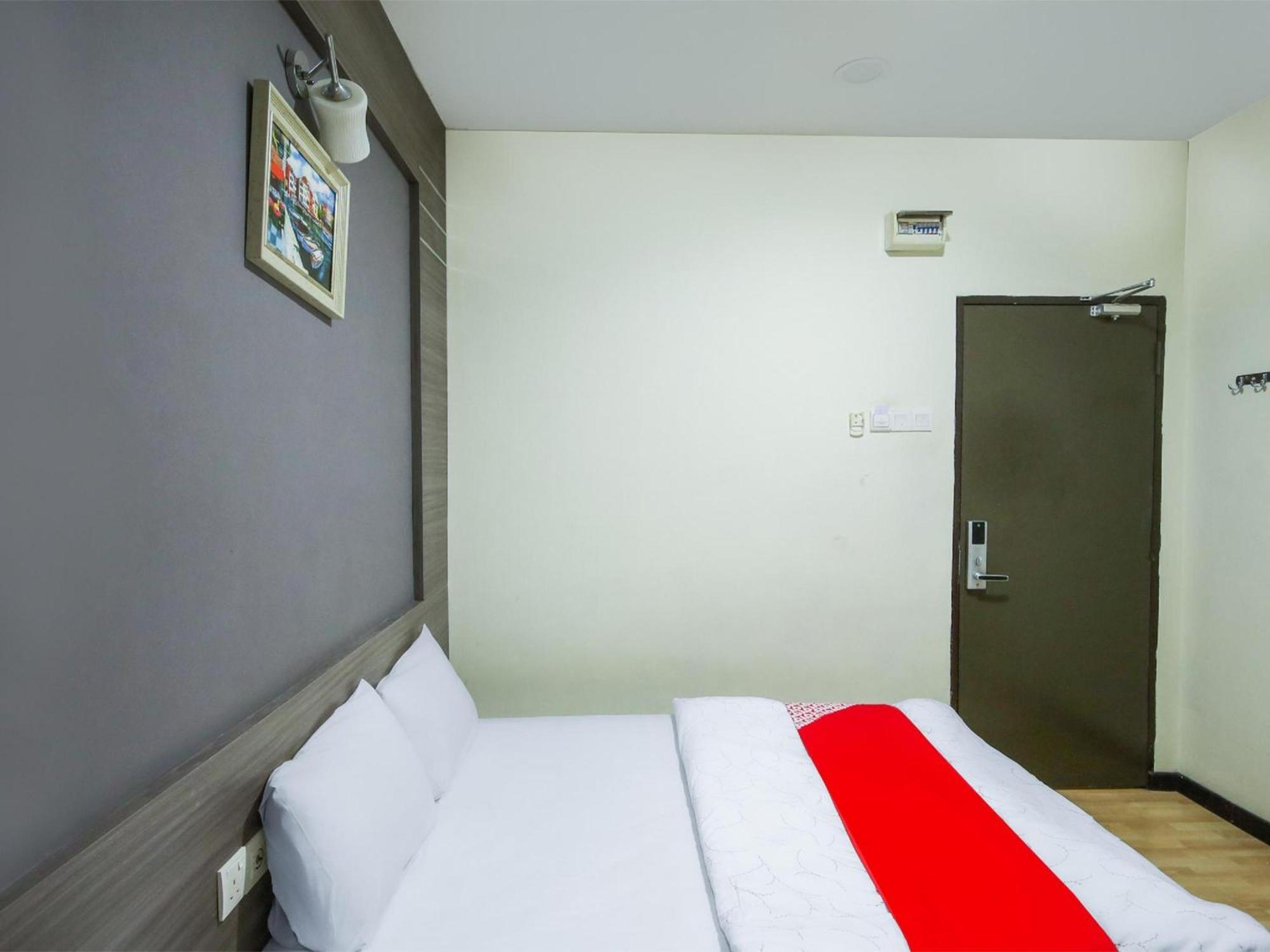 Capital O 812 Hotel Smc Seksyen 13 ชาห์อาลัม ภายนอก รูปภาพ