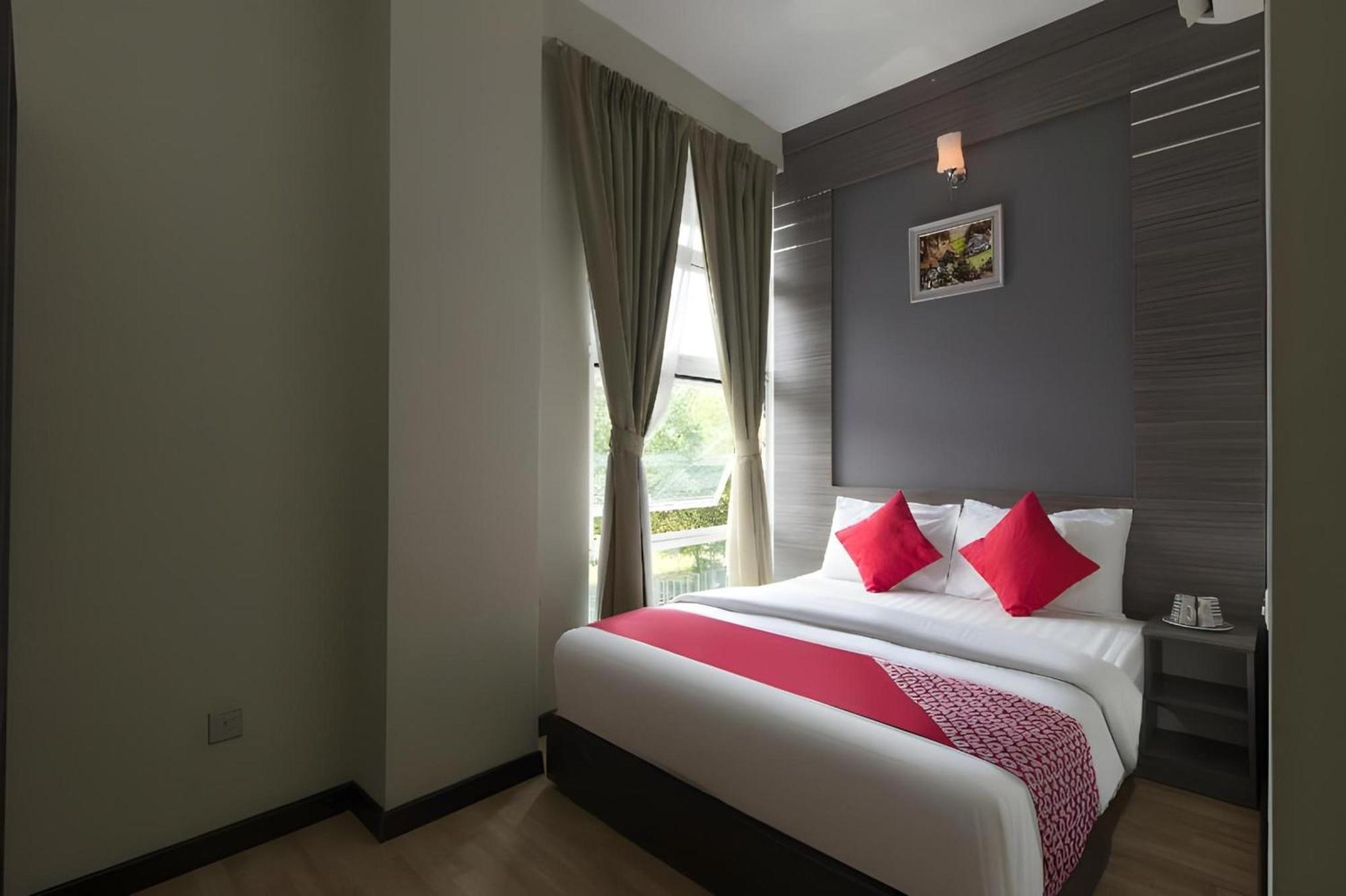 Capital O 812 Hotel Smc Seksyen 13 ชาห์อาลัม ภายนอก รูปภาพ