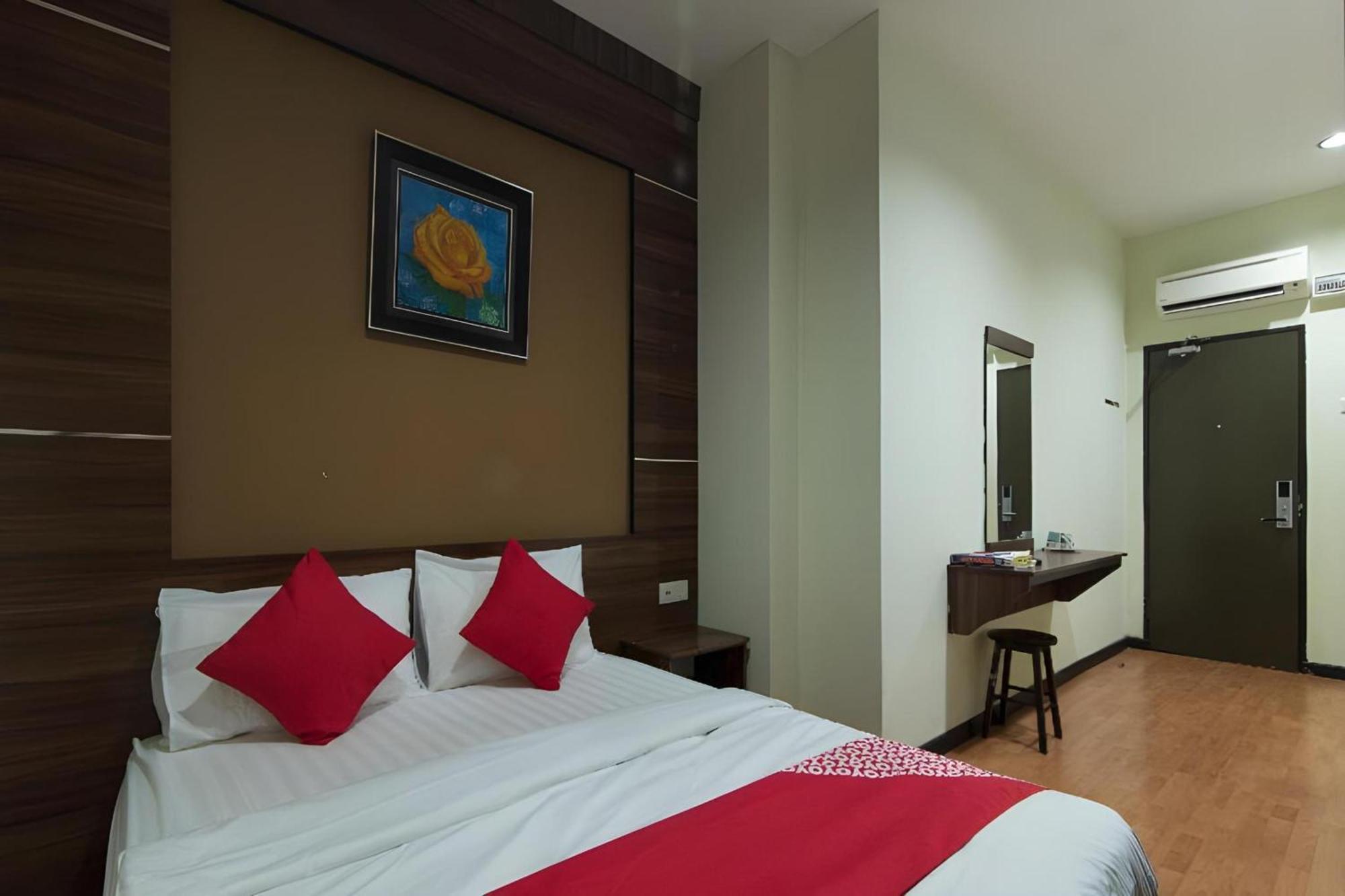 Capital O 812 Hotel Smc Seksyen 13 ชาห์อาลัม ภายนอก รูปภาพ