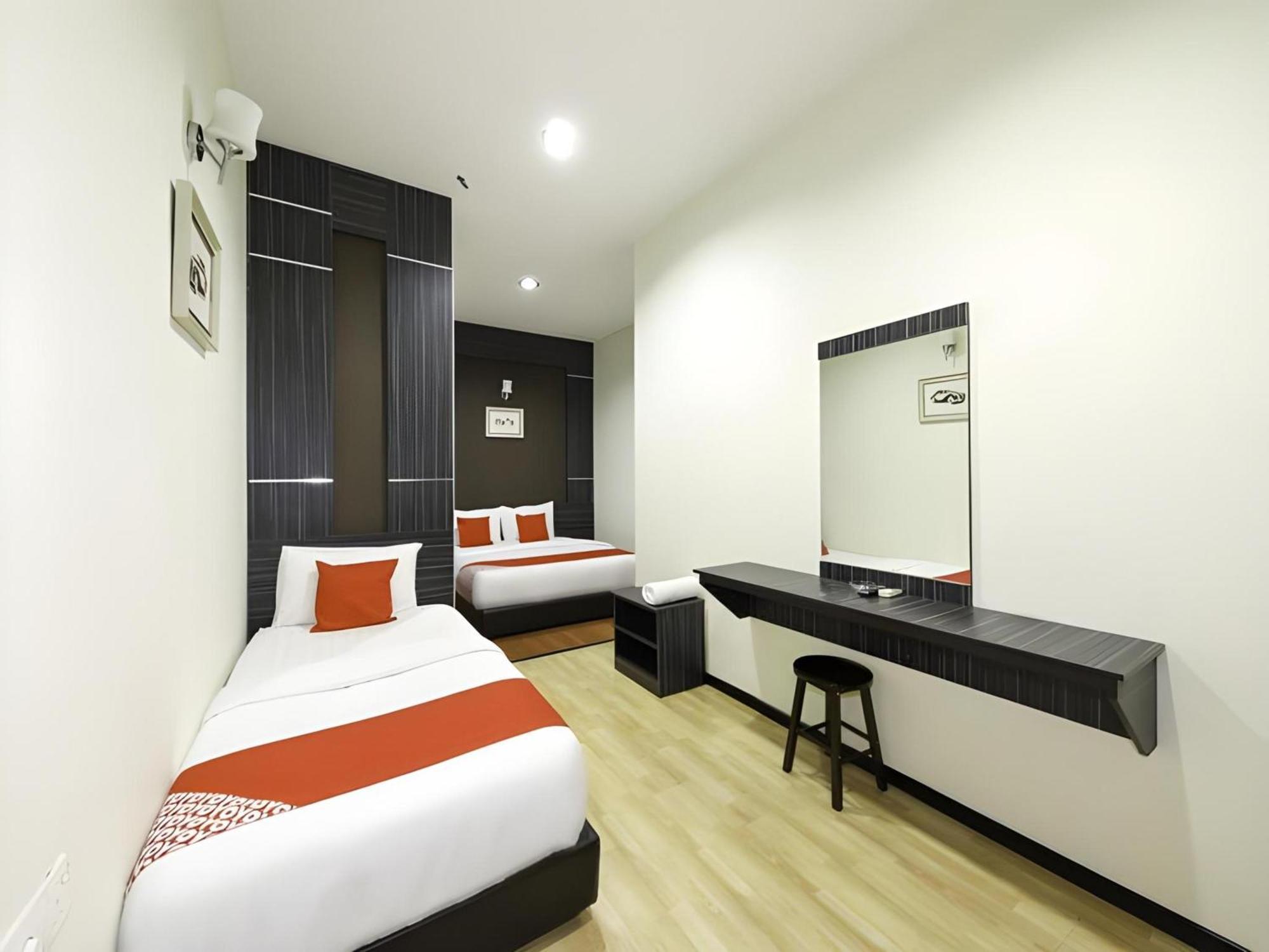Capital O 812 Hotel Smc Seksyen 13 ชาห์อาลัม ภายนอก รูปภาพ